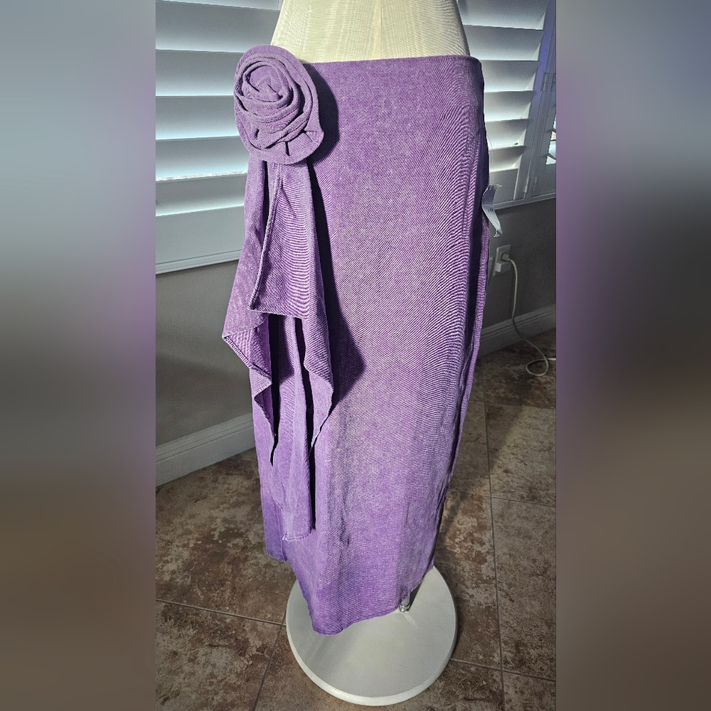 Forever 21 Purple Maxi Skirt with Floral Detail